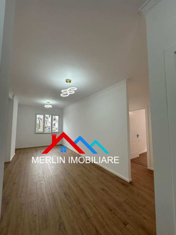 Tirane, shitet apartament 2+1+Ballkon Kati 4, 77 m² 133.000 € (RRUGA ALEKSANDRI MADH)