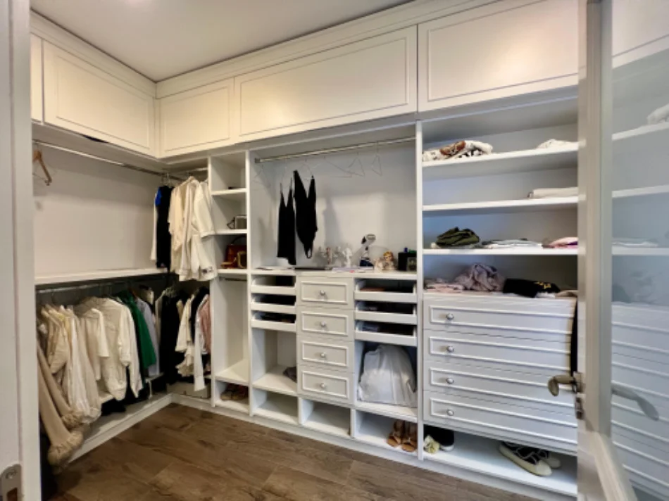 Tirane, jepet me qera apartament 2+1 Kati 4, 125 m² 1.200 € (Kompleksi FZ)