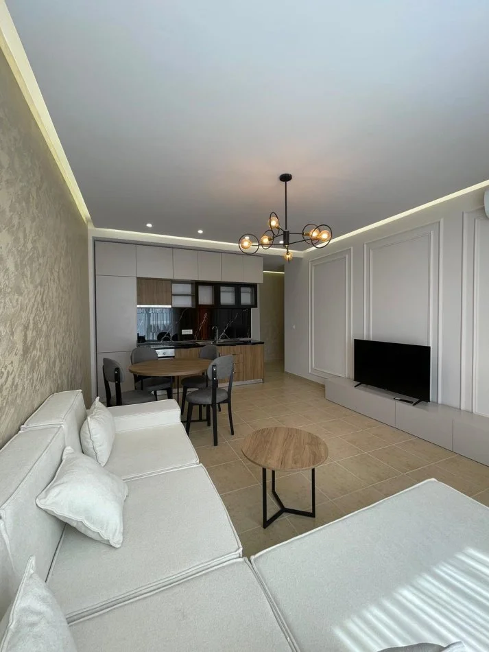 Tirane, jepet me qera 2+1 , 105 m² 850 € (Bulevardi i ri)