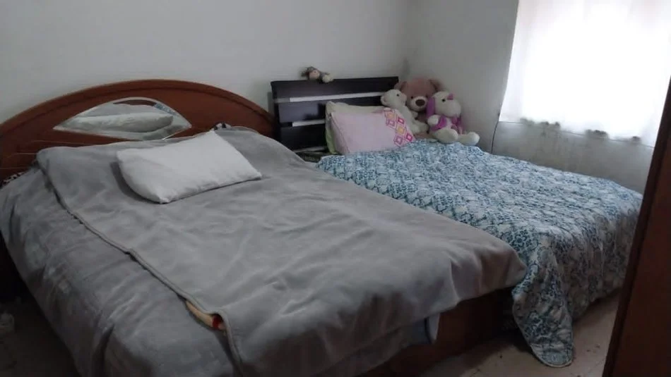 Tirane, jepet me qera apartament 2+1+Ballkon Kati 3, 72 m² 550 € (rruga Myslym Shyri)