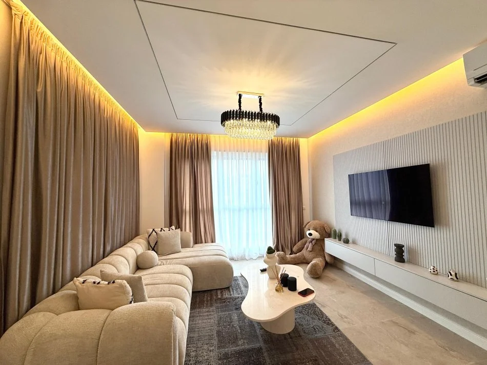 Tirane, jepet me qera apartament 3+1+Aneks+Ballkon Kati 8, 131 m² 1.450 € (Don Bosko)