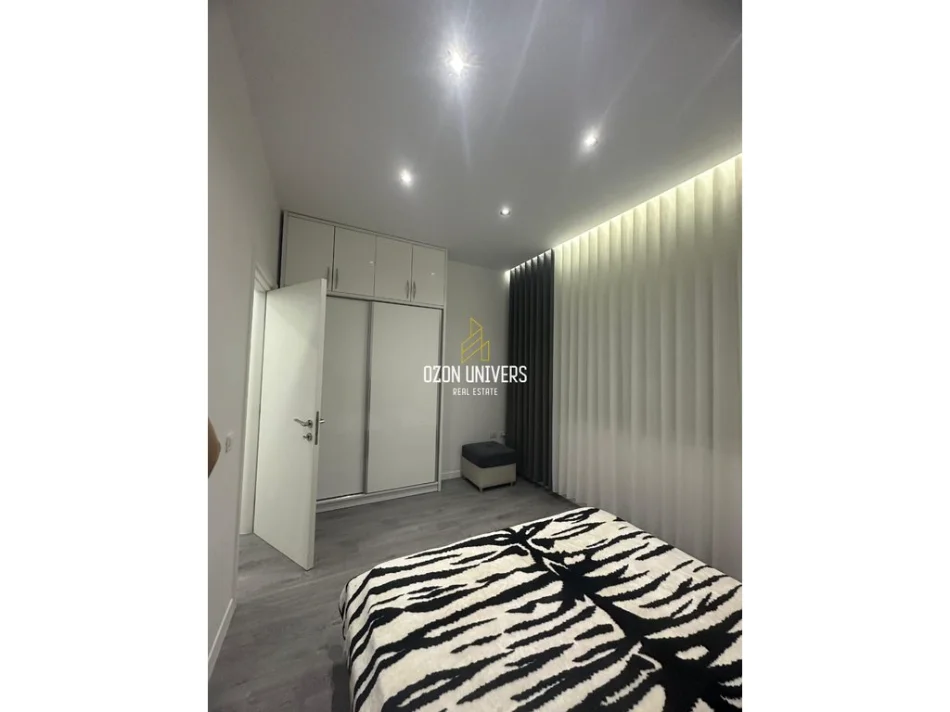 Tirane, jepet me qera apartament 1+1+Ballkon Kati 2, 70 m² 700 € (Stadiumi Air Albania)