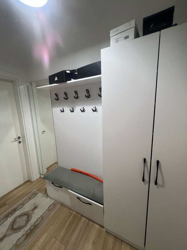 Tirane, jepet me qera apartament 2+1+Ballkon Kati 2, 95 m² 450 € (Prane Casa Italia)