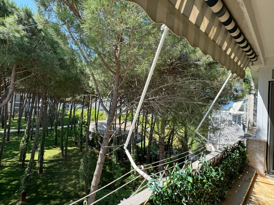 Durres, shitet apartament 2+1+Ballkon Kati 3, 82 m² 175.000 € (GJIRI I LALEZIT)