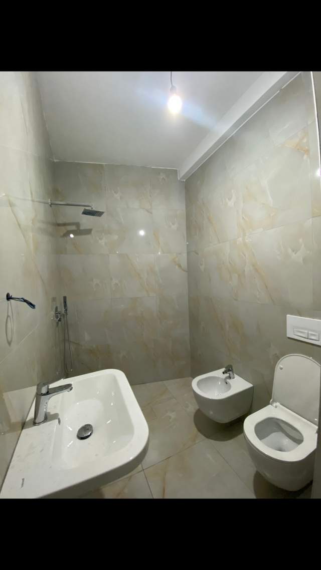 Tirane, jepet me qera apartament Kati 3, 80 m² 500 Euro