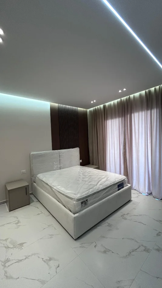 Tirane, jepet me qera 1+1 , 