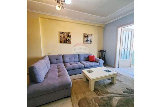 Tirane, jepet me qera apartament 1+1+BLK Kati 4, 69 m² 400 Euro (Kodra e Diellit)