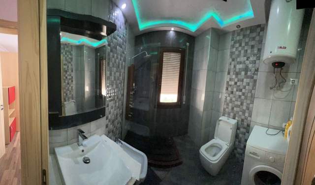 Tirane, jepet me qera apartament 2+1 Kati 4, 95 m² 600 Euro (Kopshti Botanik)
