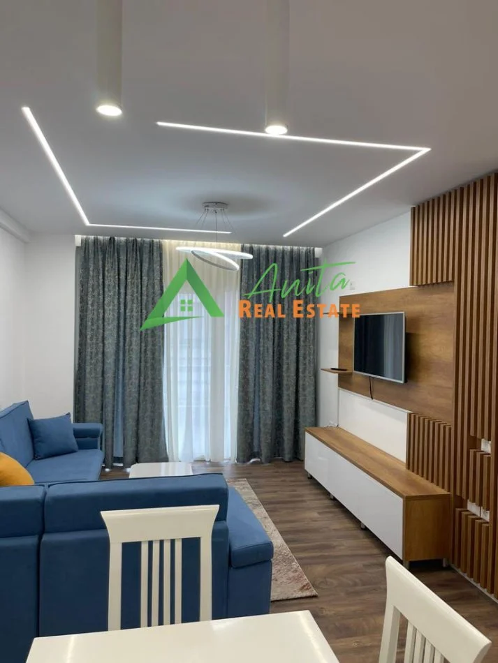 Tirane, jepet me qera apartament 2+1 , 80 m² 600 € (Rruga 5 Maji)i pa banuar me pare