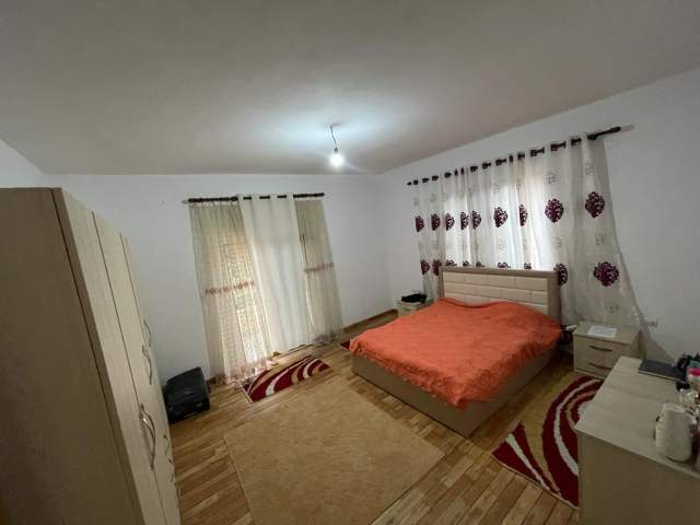 Tirane, jepet me qera Vile 2+1+A+BLK Kati 2, 120 m² 37.000 Leke (Mikel Maruli)