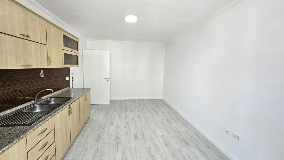 Tirane, shitet apartament 2+1 Kati 3, 64 m² 146.000 € (Shkolla Harry Fultz)