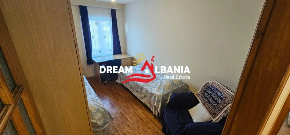Tirane, jepet me qera apartament 2+1 Kati 9, 100 m² 520 € (Rruga Dritan Hoxha, Laprake)