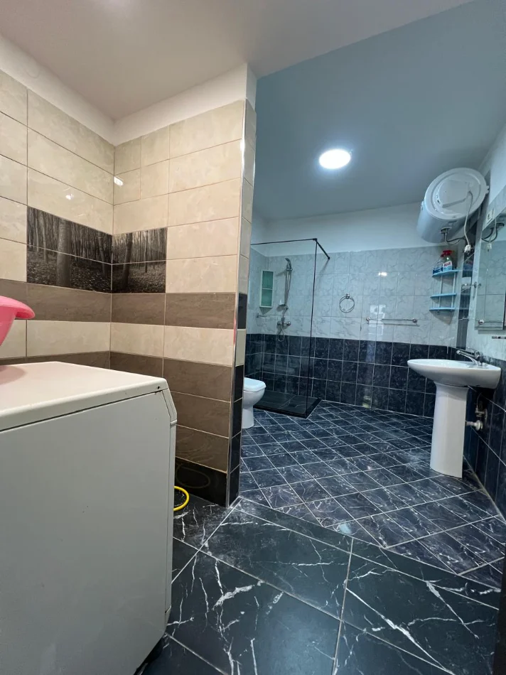 Shqiperi, jepet me qera apartament 1+1+Aneks Kati 0, 62 m² 550 € 