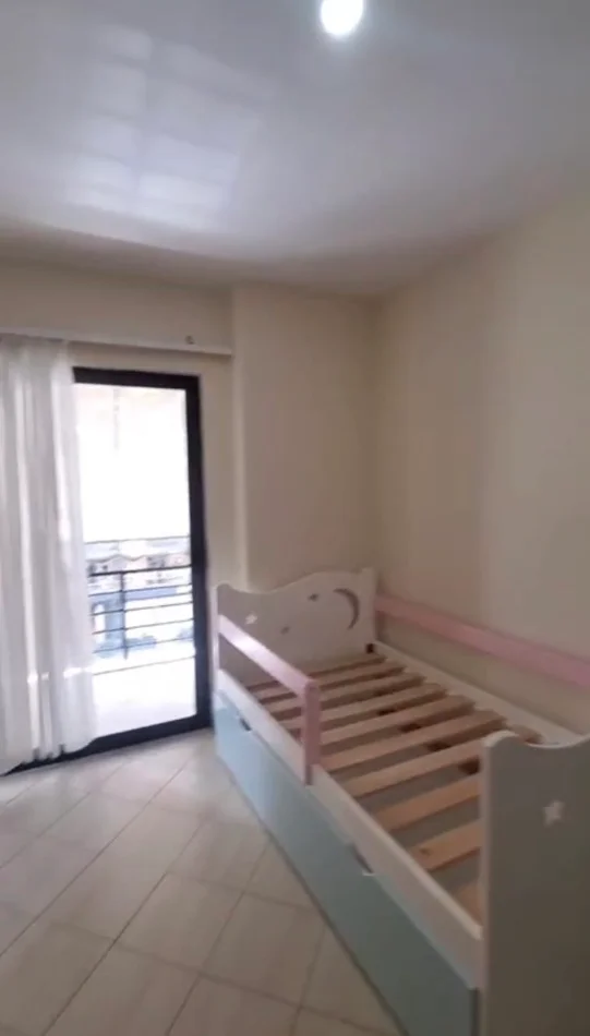 Tirane, jepet me qera apartament 2+1 Kati 3, 110 m² 550 € (Ozone ne Astir)