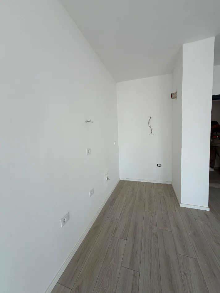 Tirane, shitet apartament 2+1 Kati 7, 87 m² 126.600 € (Tirana entry)