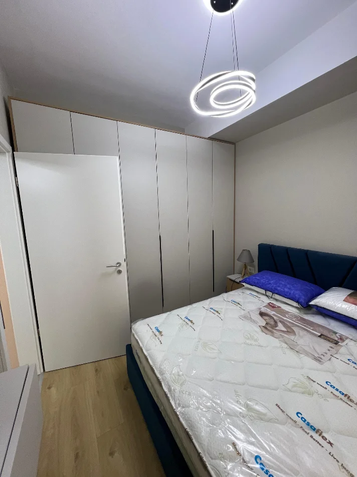 Tirane, jepet me qera apartament 1+1+Ballkon Kati 5, 50 m² 420 € (Rruga Pasho Hysa)