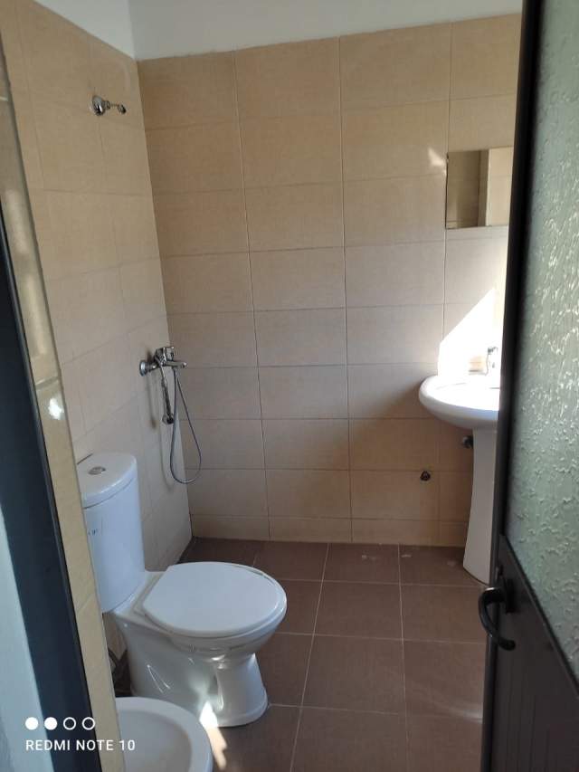 Tirane, jepet me qera apartament 1+1+A+BLK Kati 3, 65 m² 25.000 Leke (SELAUDIN ZORBO)