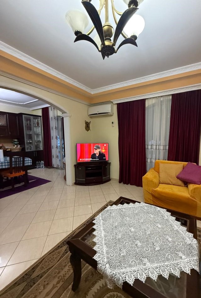 Sarande, shes apartament 4+1+Ballkon Kati 3, 195 m² 315.000 € (Sarande)