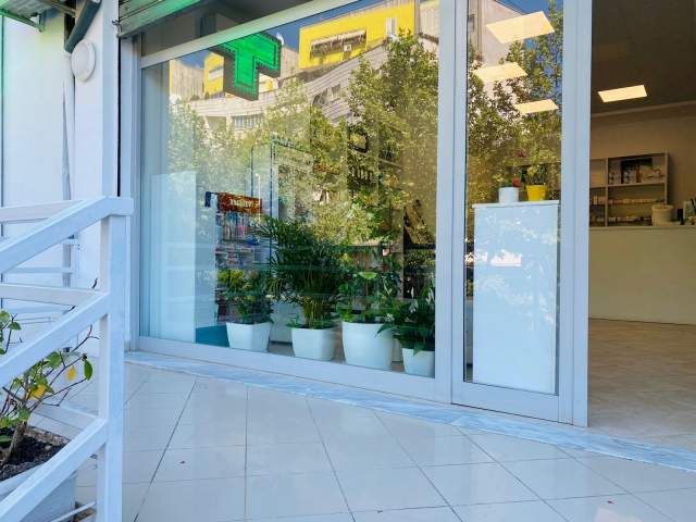 Tirane, shitet ambjent biznesi Kati 0, 55 m² 150.000 Euro