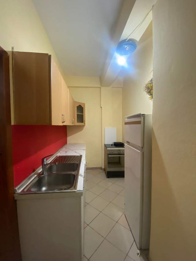 Tirane, jepet me qera apartament 1+1+BLK Kati 1, 70 m² 265 Euro (5 maji)
