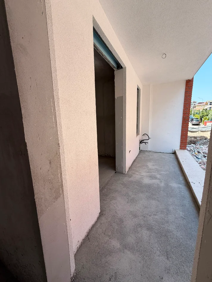 Tirane, shitet apartament 2+1+Ballkon Kati 2, 110 m² 110.450 € (Paskuqan ringside)