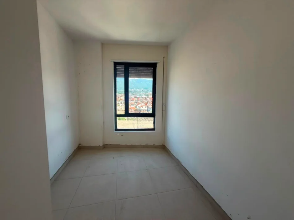Tirane, shitet apartament 3+1+Ballkon Kati 5, 153 m² 229.650 € (5 MAJ ARB TRANS)