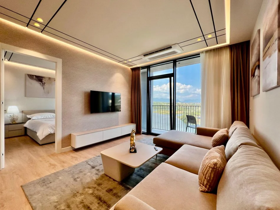 Tirane, jepet me qera apartament 1+1+Aneks+Ballkon Kati 9, 68 m² 1.300 € (LIQENI ARTIFICIAL , LAKE VIEW)