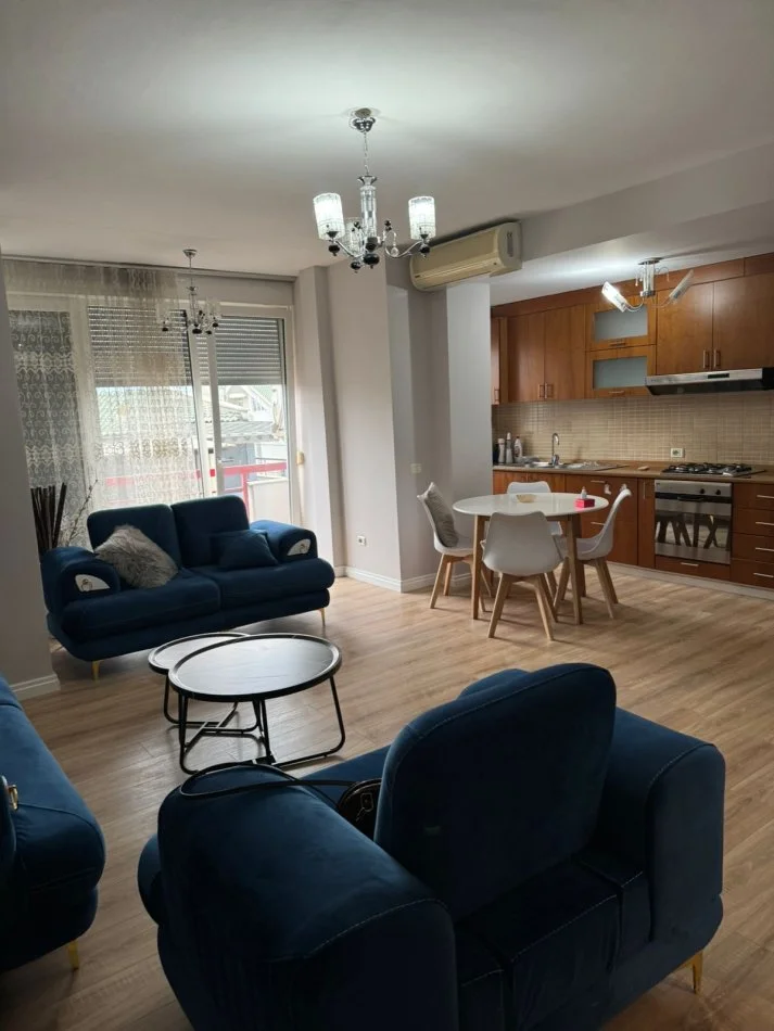 Tirane, jepet me qera apartament 2+1+Aneks+Ballkon , (Liqeni I Thate)