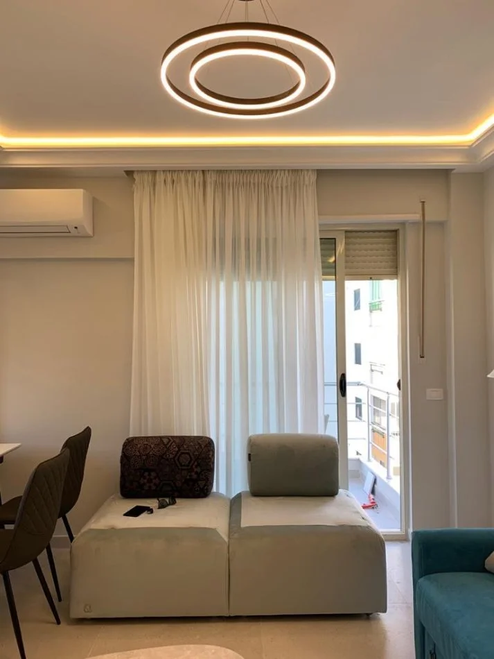 Durres, shitet apartament 1+1+Ballkon Kati 6, 