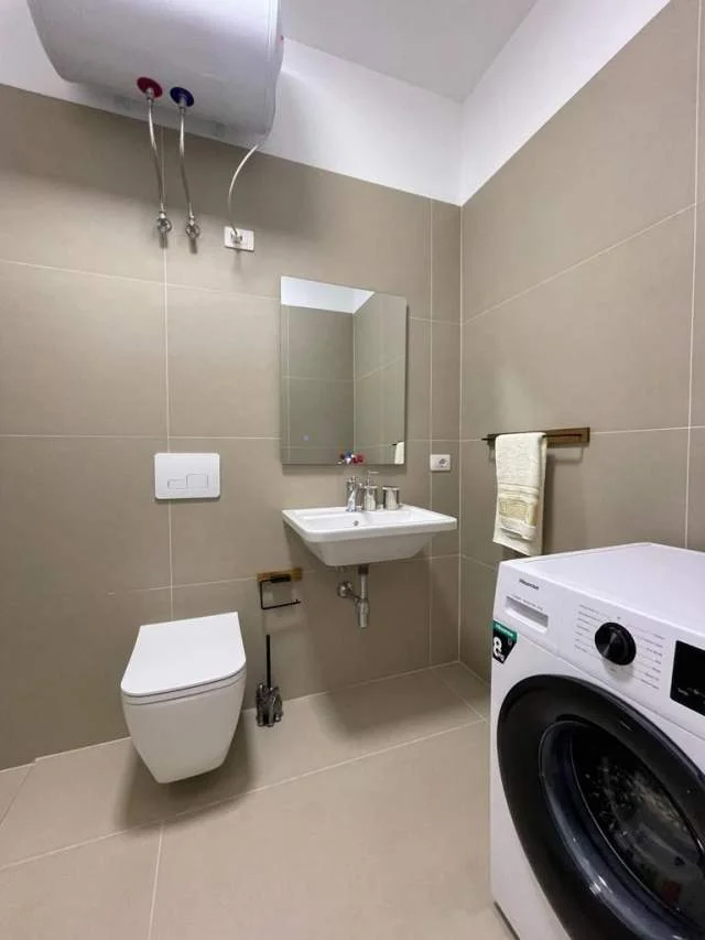 Tirane, shitet apartament 2+1+BLK Kati 6, 132 m² 185.000 Euro (Rruga Dritan Hoxha)