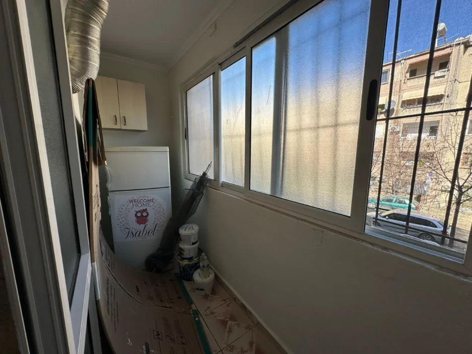 Tirane, shitet apartament 1+1 Kati 2, 58 m² 112.656 € (Rruga Irfan Tomin)