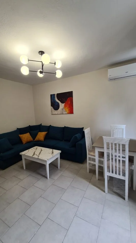Tirane, jepet me qera apartament 1+1, Kati 2, 65 m² 470 € (21 Dhjetori)
