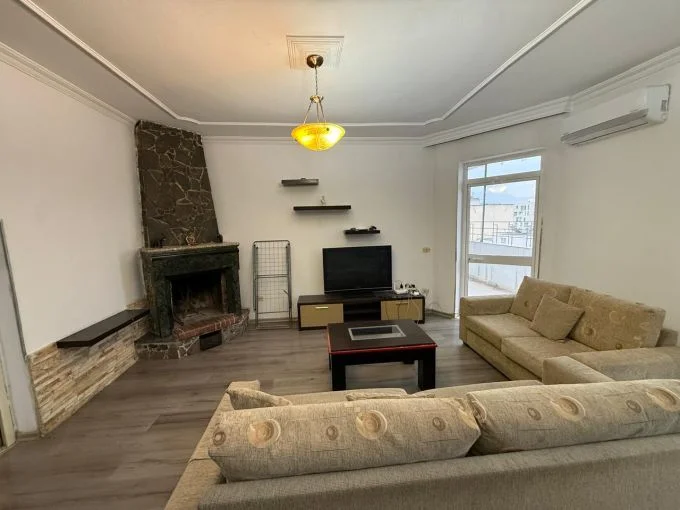 Tirane, jepet me qera apartament 2+1+Aneks+Ballkon Kati 6, 120 m² 600 € (vasil shanto)