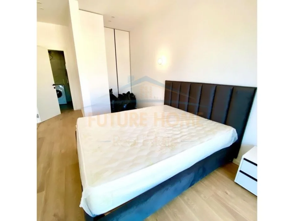 Tirane, jepet me qera apartament 2+1 Kati 21, 100 m² 1.170 € (RRUGA KAVAJES)