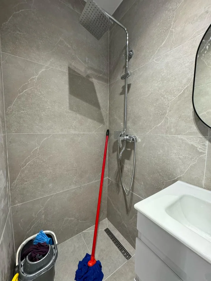 Tirane, shes apartament 1+1 Kati 5, 28 m² 89.000 € (21 Dhjetori)