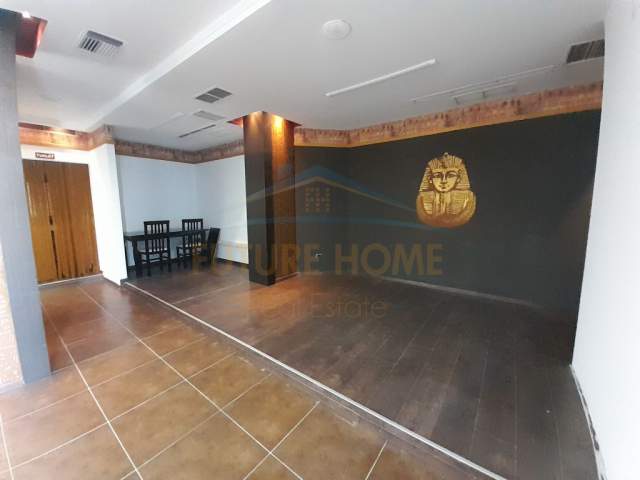 Durres, shitet dyqan Kati 2, 132 m² 21.000 Euro (BASHKIA,DURRES)