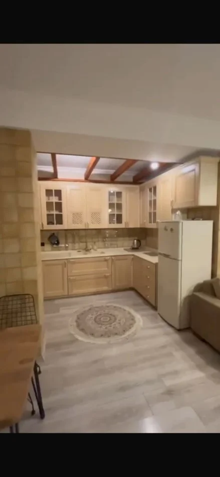 Tirane, shitet apartament 3+1+Aneks+Ballkon , 112 m² 360.000 € (9 katshet)