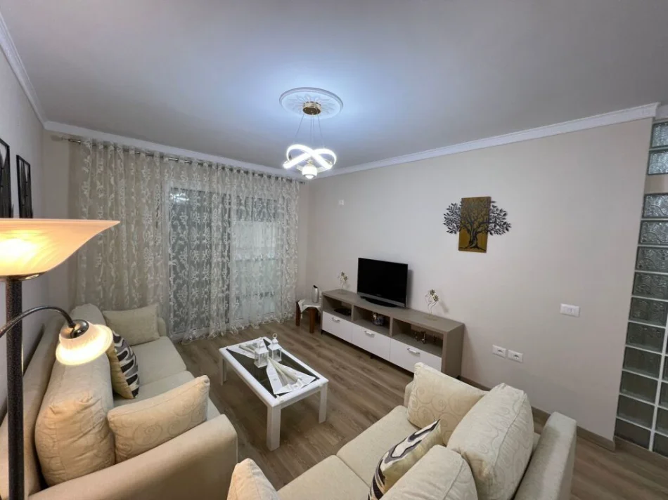 Durres, shitet apartament 1+1+Ballkon Kati 3, 72 m² 110.000 € (Florida Pavaresia Plazh)