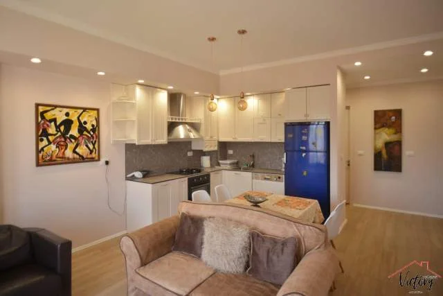 Tirane, jepet me qera apartament 2+1+BLK Kati 9, 90 m² 850 Euro (islam alla)