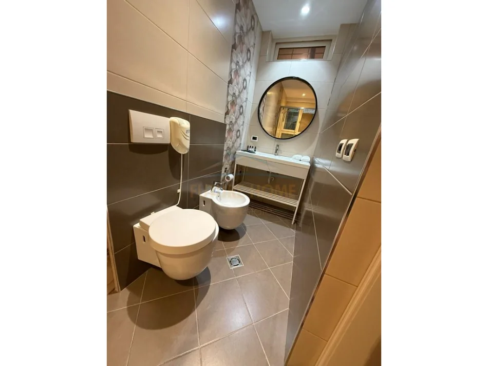 Tirane, shitet apartament 3+1+3 Kati 4, 124 m² 630.000 € (BLLOK)