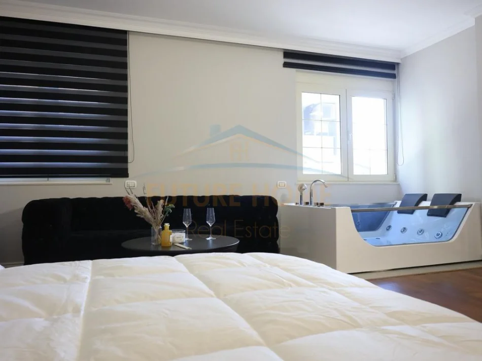 Tirane, shitet apartament 3+1+3 Kati 4, 124 m² 630.000 € (BLLOK)