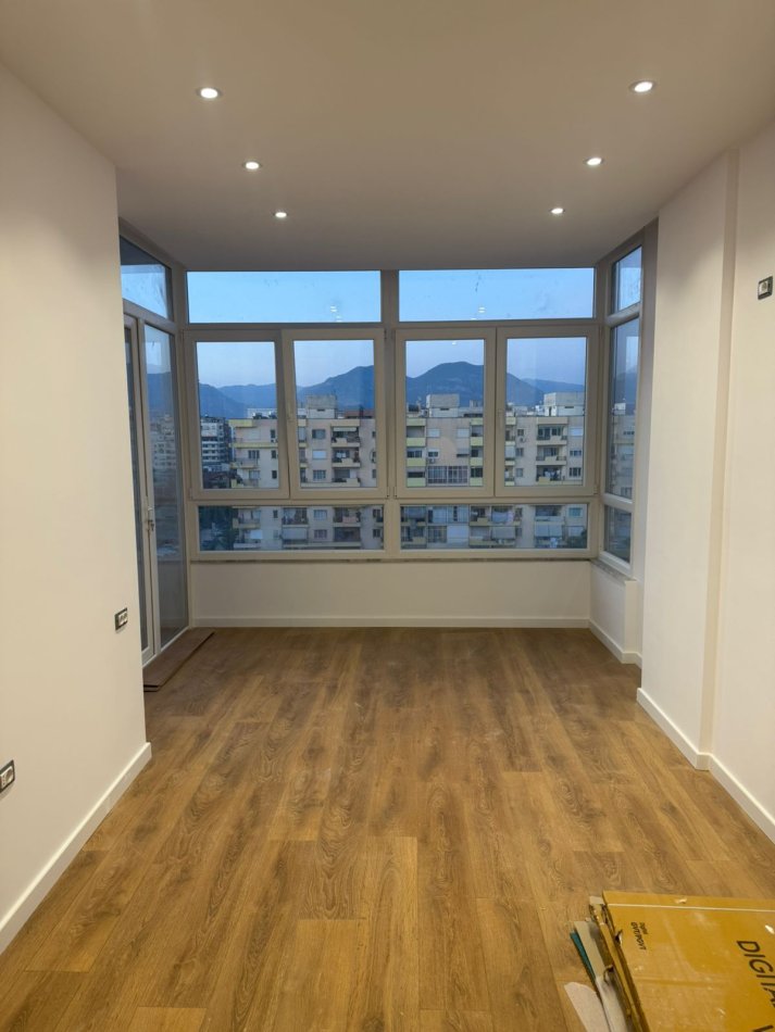 Tirane, shitet apartament 1+1 Kati 7, 124 m² 193.000 € 
