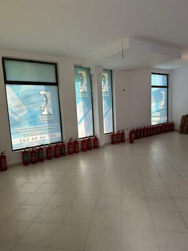 Tirane, shitet ambjent biznesi Kati 0, 80 m² 1.500 Euro/m2