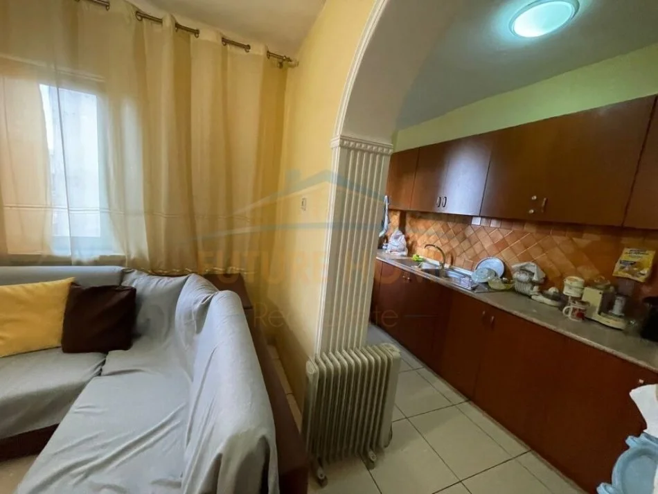 Tirane, shitet apartament 2+1, Kati 6, 78 m² 95,000 € (RRUGA KAVAJES)