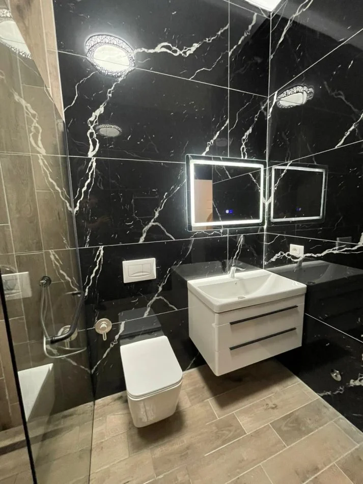 Durres, shitet apartament 3+1+Ballkon Kati 1, 115 m² 120.000 € (Plazh, Durres)