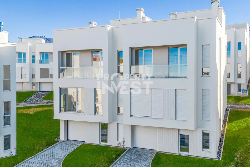 shitet Vile 3 Katshe Kati 0, 200 m² 330.000 € (farke)