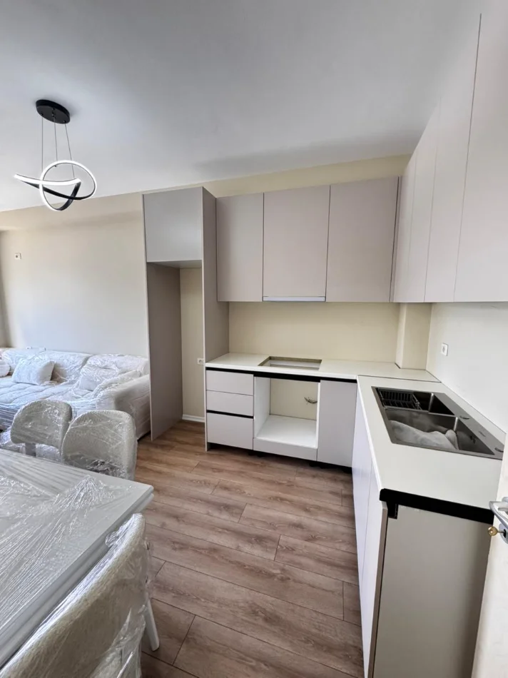 Tirane, shitet apartament 2+1 Kati 4, 74 m² 145.000 € (Yzberisht)