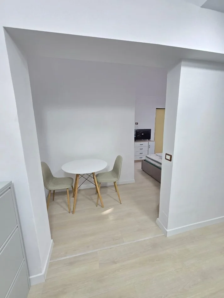 Tirane, jepet me qera garsonier Kati 2, 34 m² 500 € (MBAS MUZEUT HISTORIK)