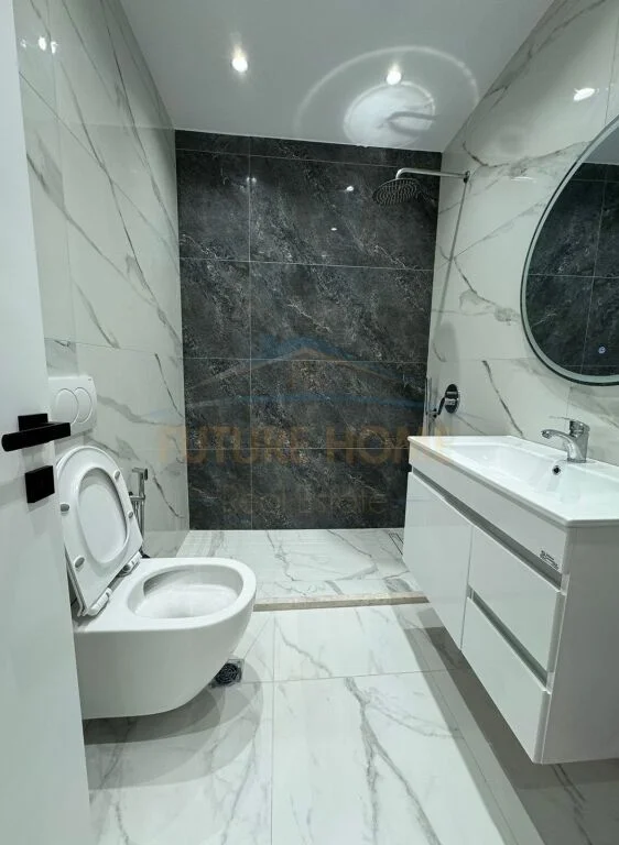 Tirane, shitet apartament 1+1 Kati 3, 63 m² 137.000 € (Kodra e Diellit)