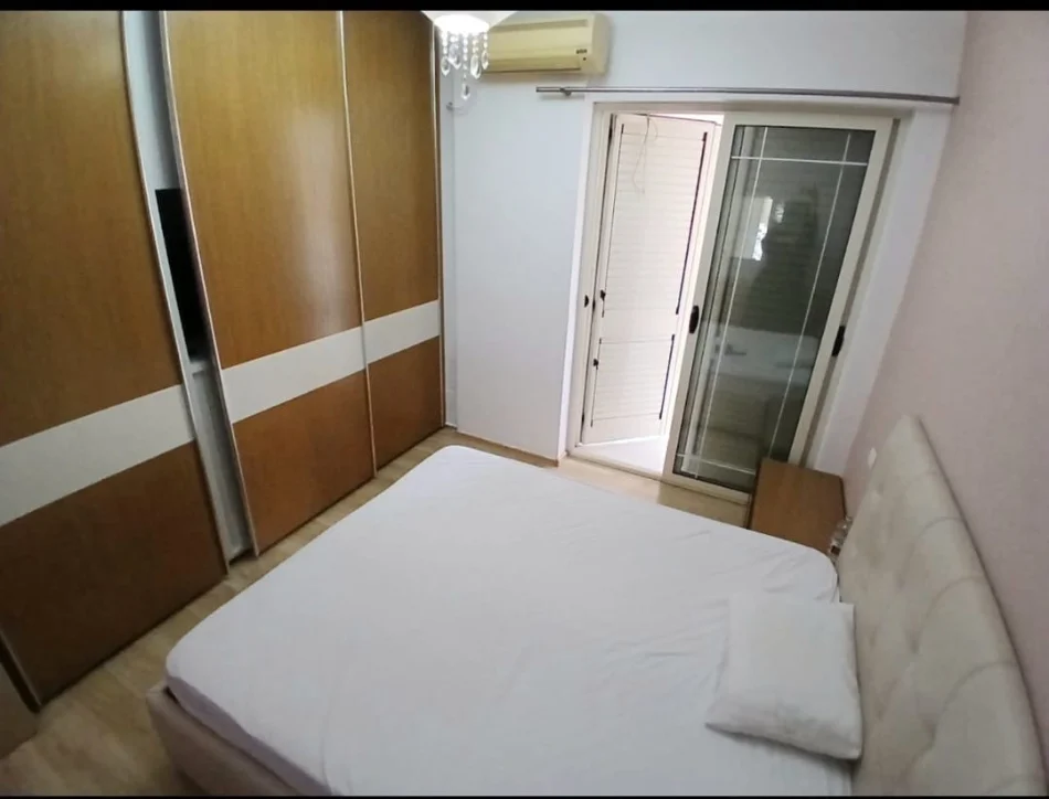 Tirane, jepet me qera apartament 2+1 Kati 6, 79 m² 550 € (Ali Dem ,Rruga Idriz Dollaku)